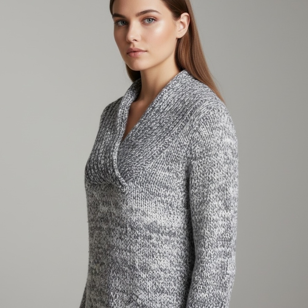 🌻Willow Black & White Heathered Heavy Weight Knit Sweater Size Small